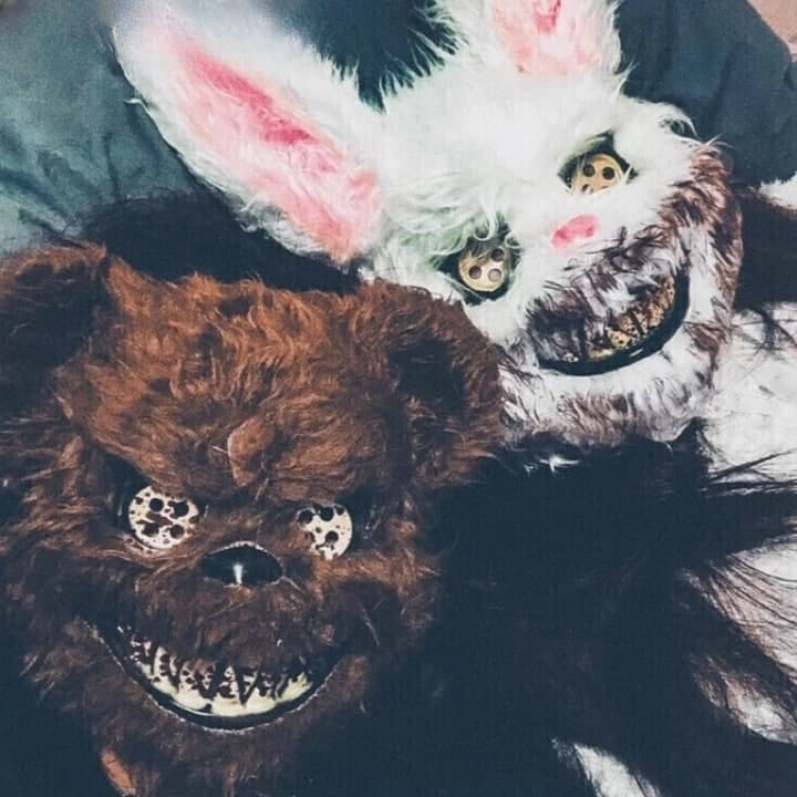 Masque lapin tueur