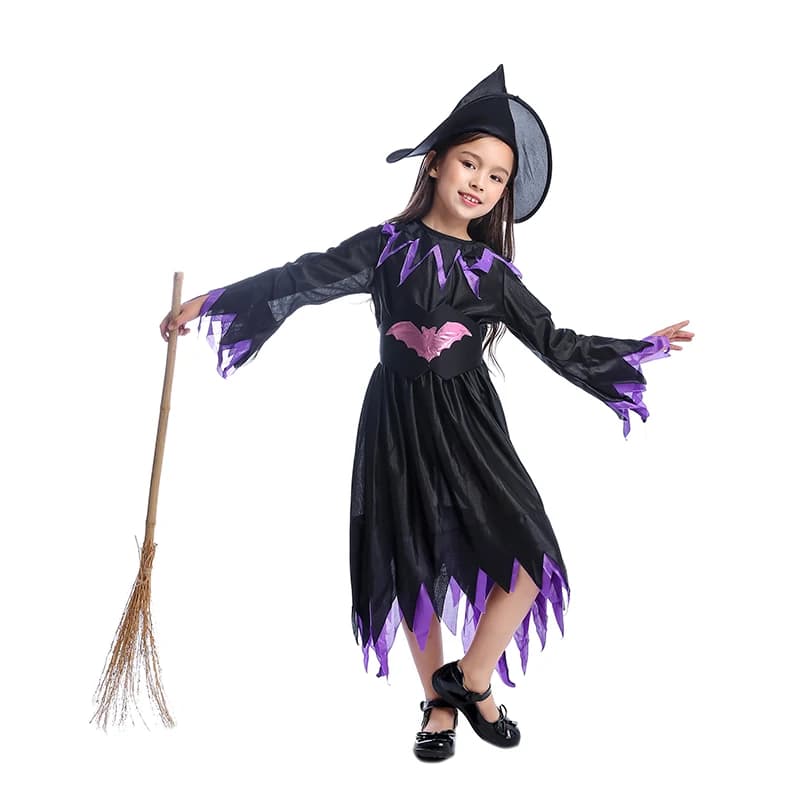 Robe de sorcière noire et violette avec son chapeau pointu